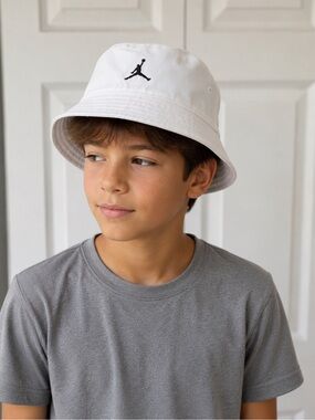 Nike Air Jordan White Bucket Hat Youth Unisex Jumpman Logo